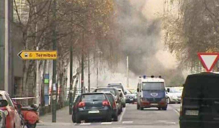 Momento de la de un coche bomba en la ETB de Bilbao