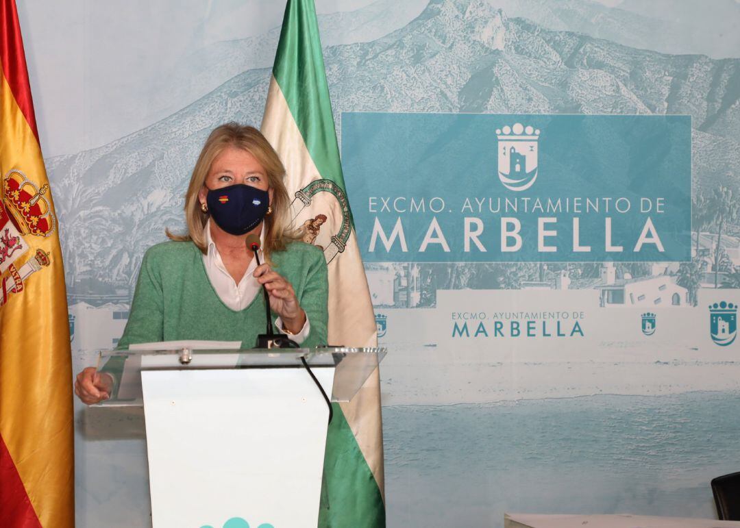 La alcaldesa de Marbella, Ángeles Muñoz, en rueda de prensa en una imagen de archivo