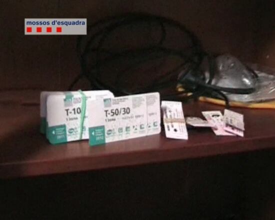 Imatge dels títols de transport falsificats