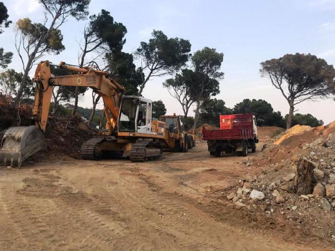 Una imatge de les obres al Puig Montcal