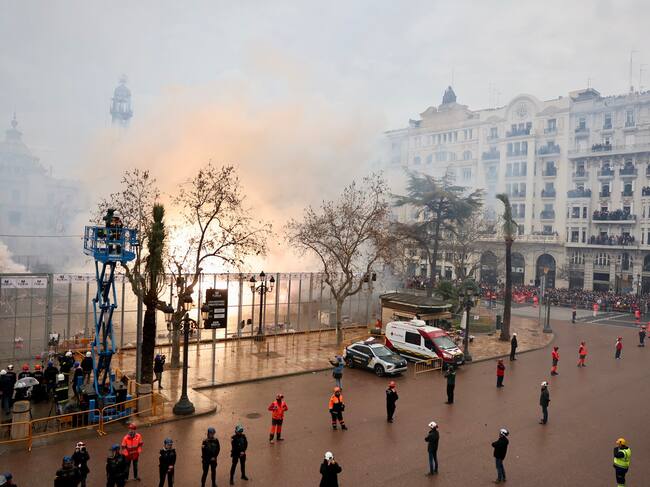 Mascletà con lluvia en Fallas del 7 de marzo de 2026