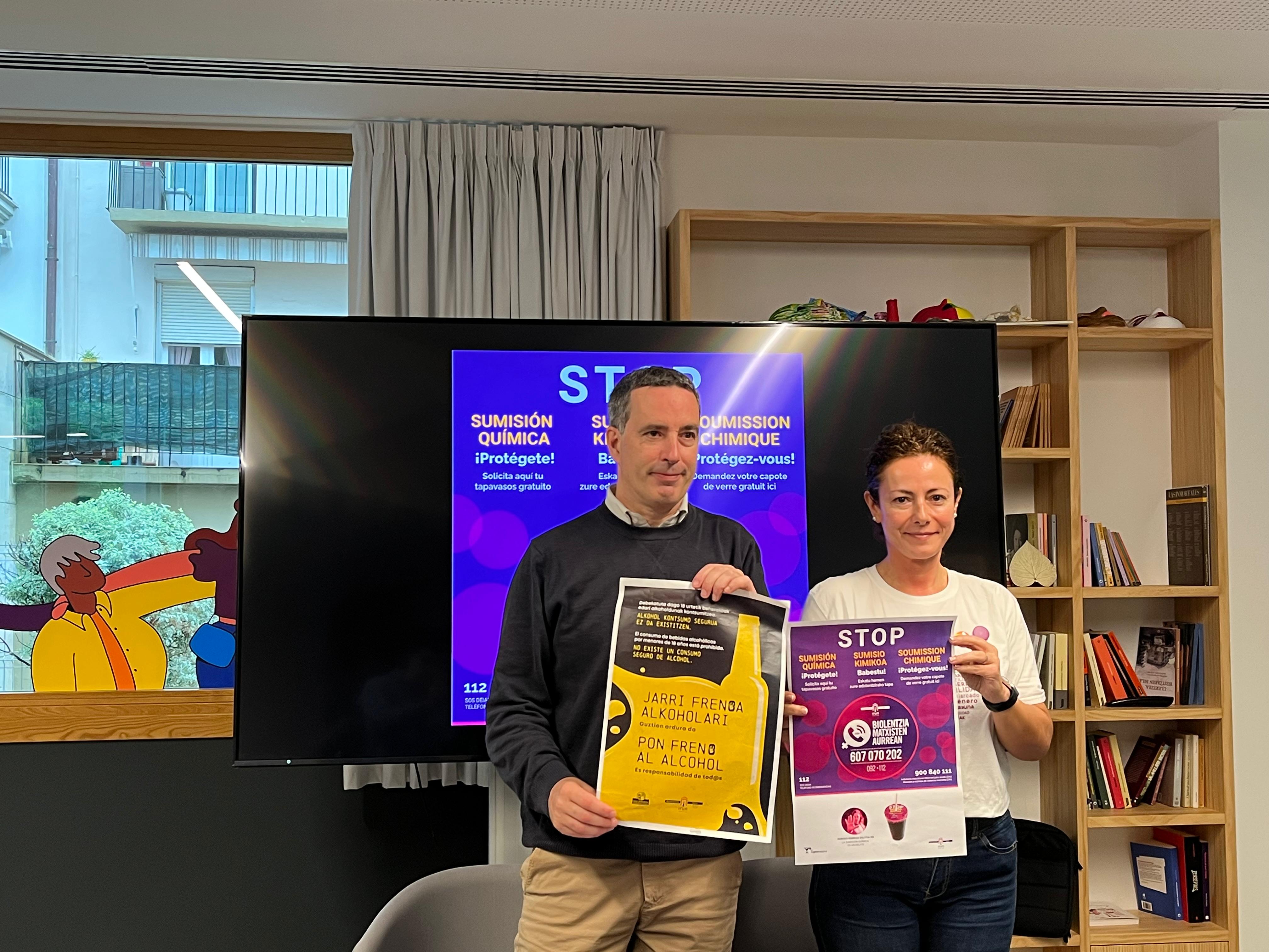 El delegado de Bienestar Social Josu Iguiñiz y la delegada de Igualdad Maite Cortina.