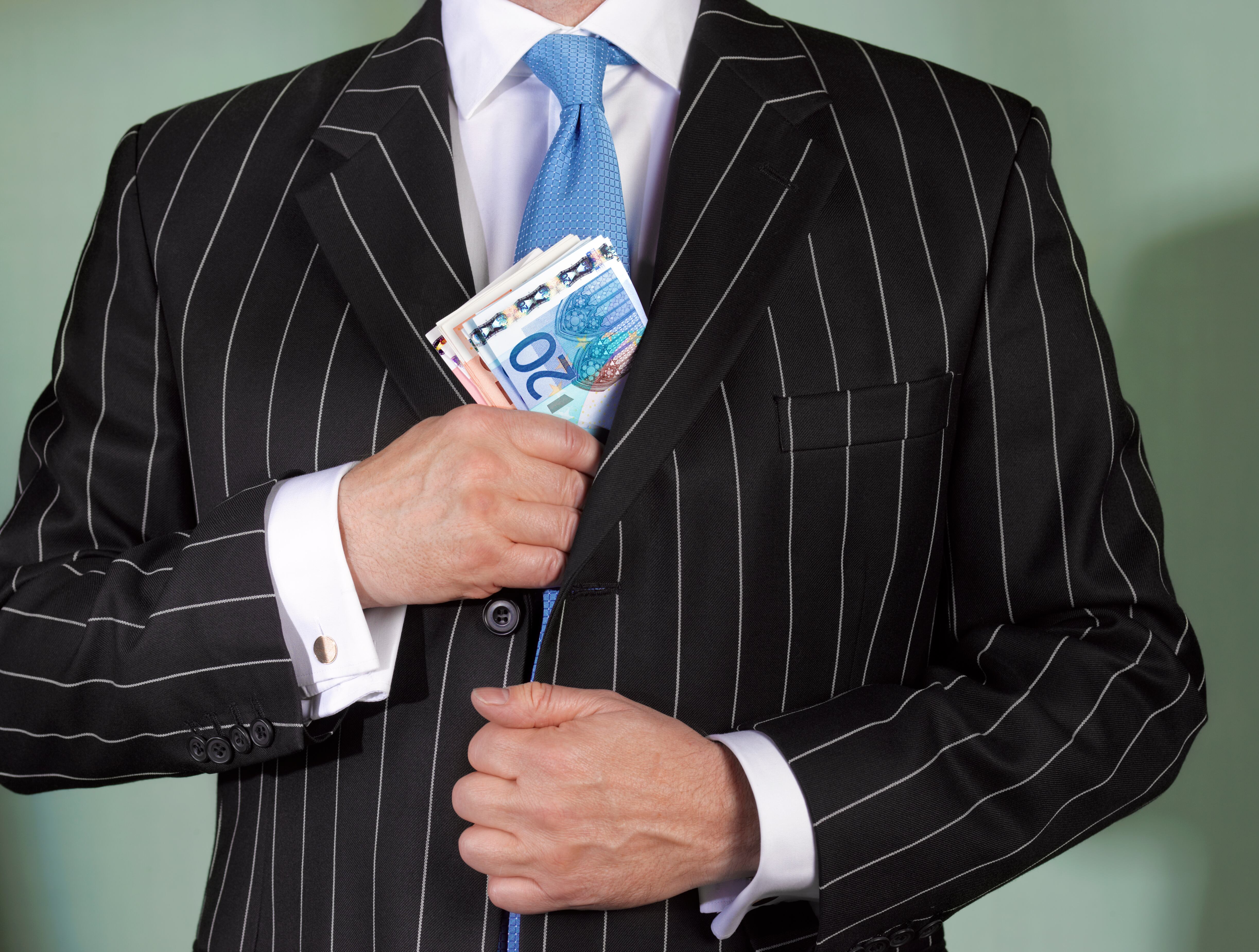 Imagen de archivo sobre millonarios