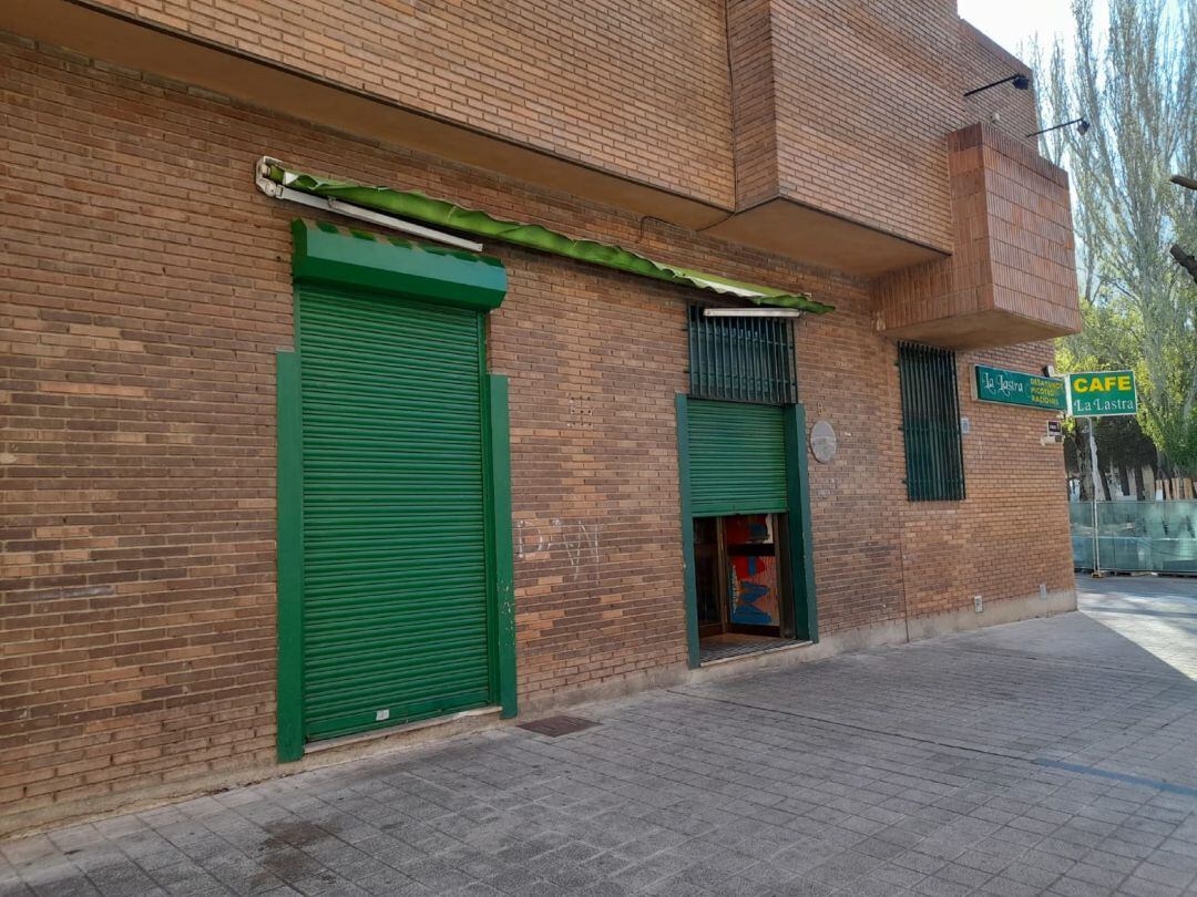 Roban en el bar 'La Lastra' de Palencia