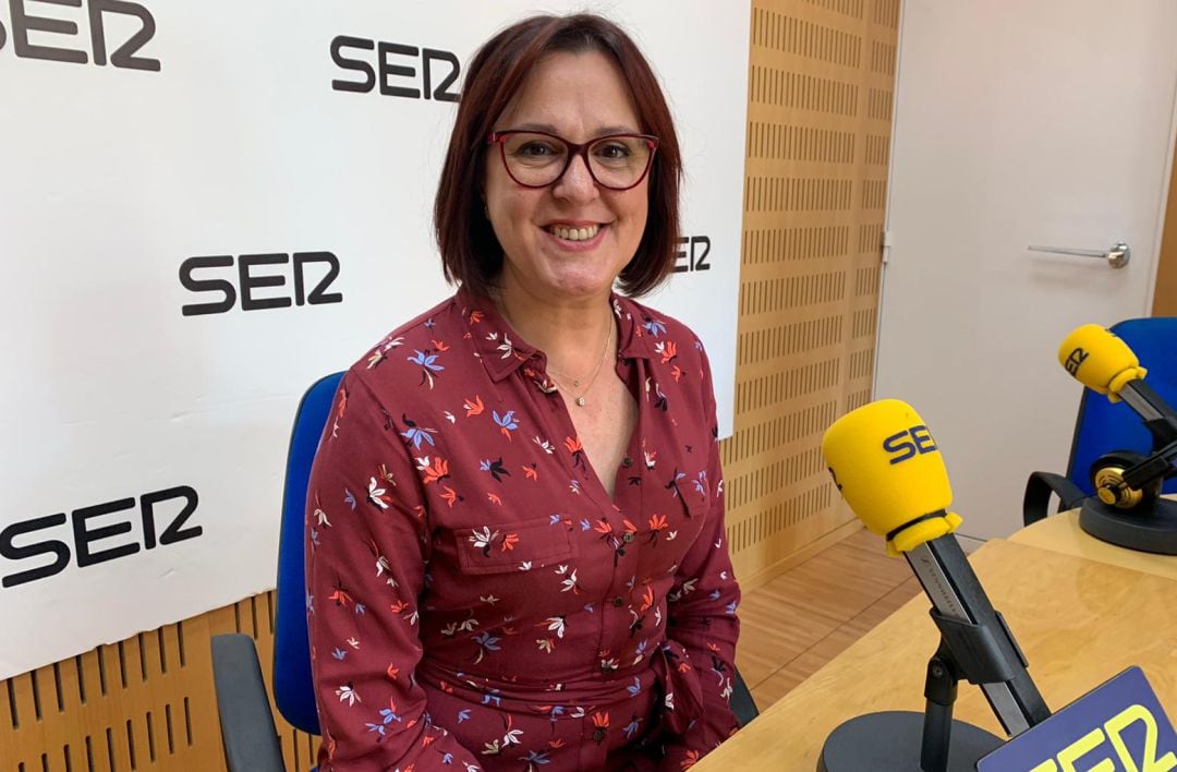 Isabel Franco, vicepresidenta del Gobierno regional y consejera de Mujer, Igualdad, LGTBI, Familias y Política Social, en los estudios de Radio Murcia tras ser entrevistada en el programa Hoy por hoy.