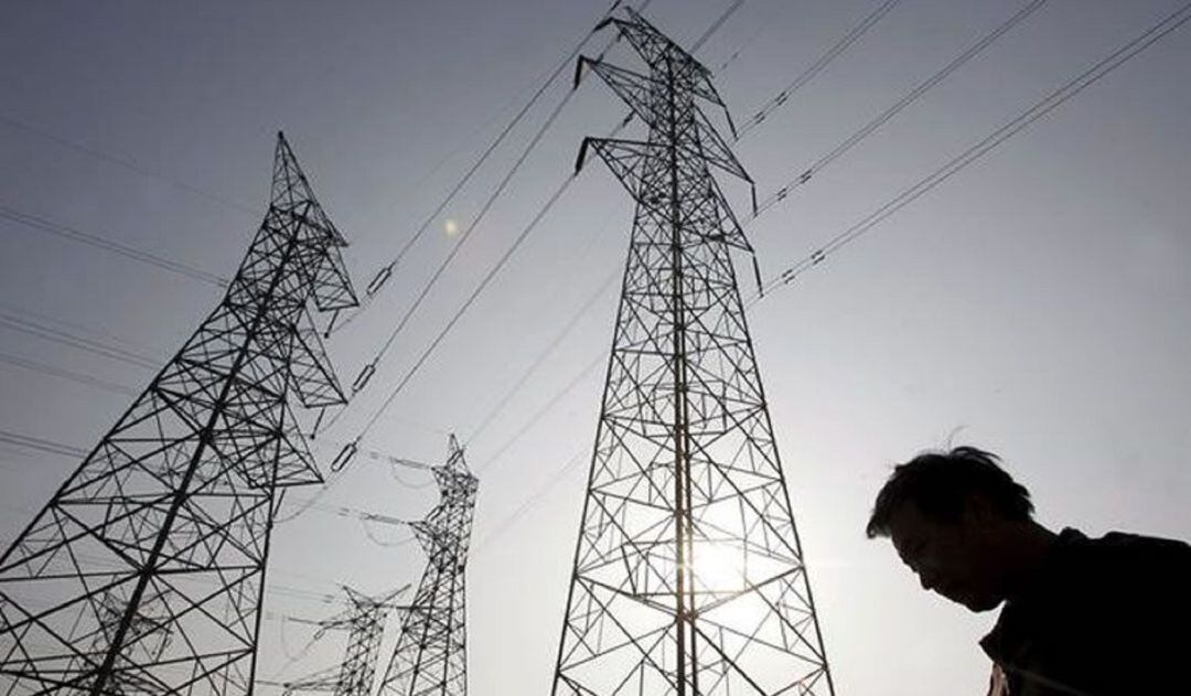 La demanda eléctrica bajó un 1% en agosto en las Pitiusas