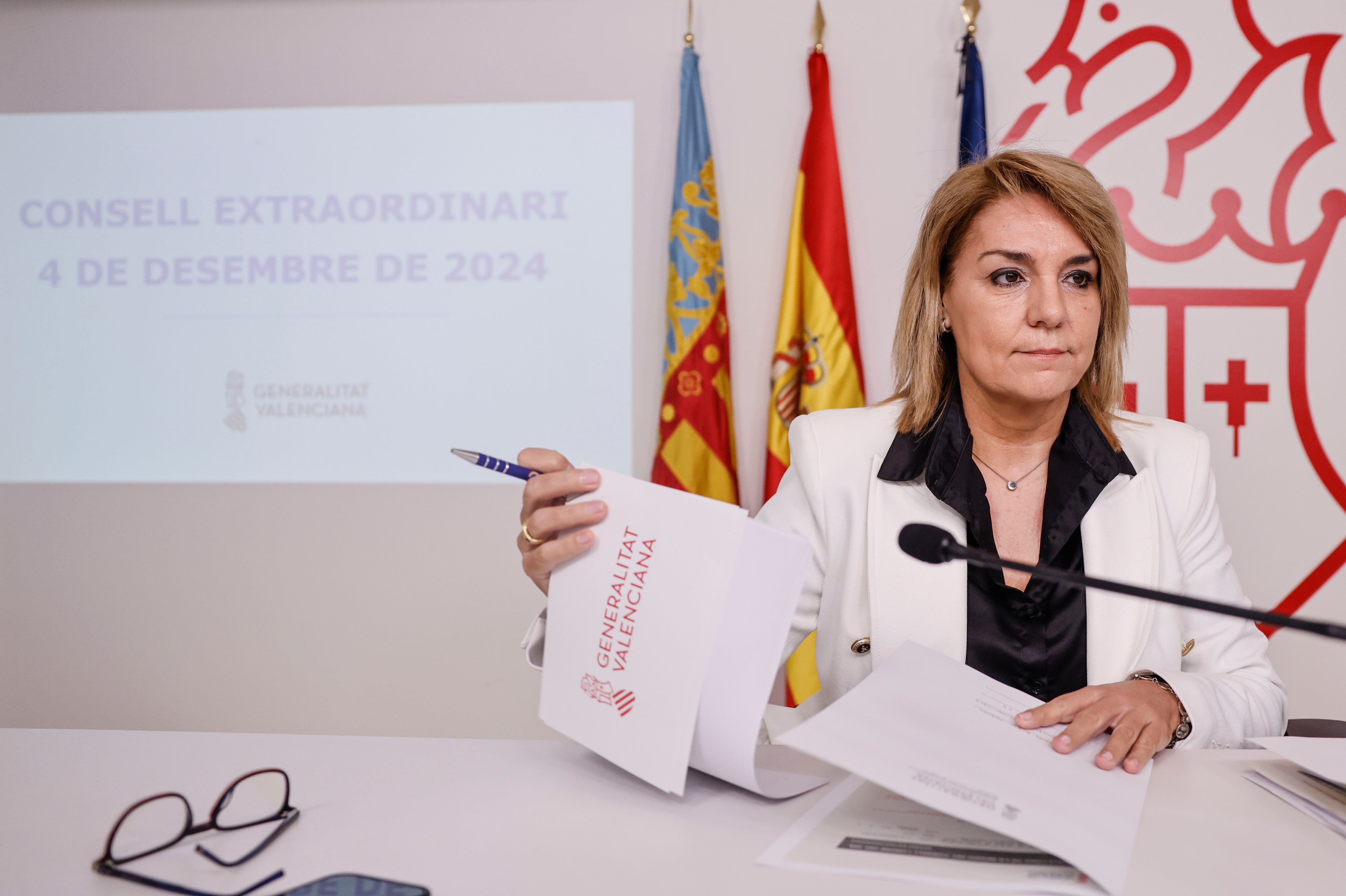 GRAFCVA4086. VALENCIA, 04/12/2024.- La vicepresidenta primera y portavoz del Consell, Susana Camarero, informa en rueda de prensa del pleno extraordinario del Consell. EFE/Ana Escobar