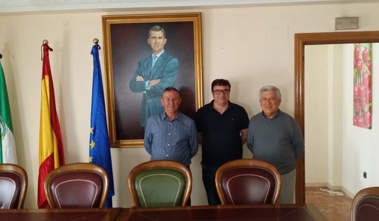 Antonio Cano (izq.), Cristóbal Rodríguez y Miguel Aguayo (der.)