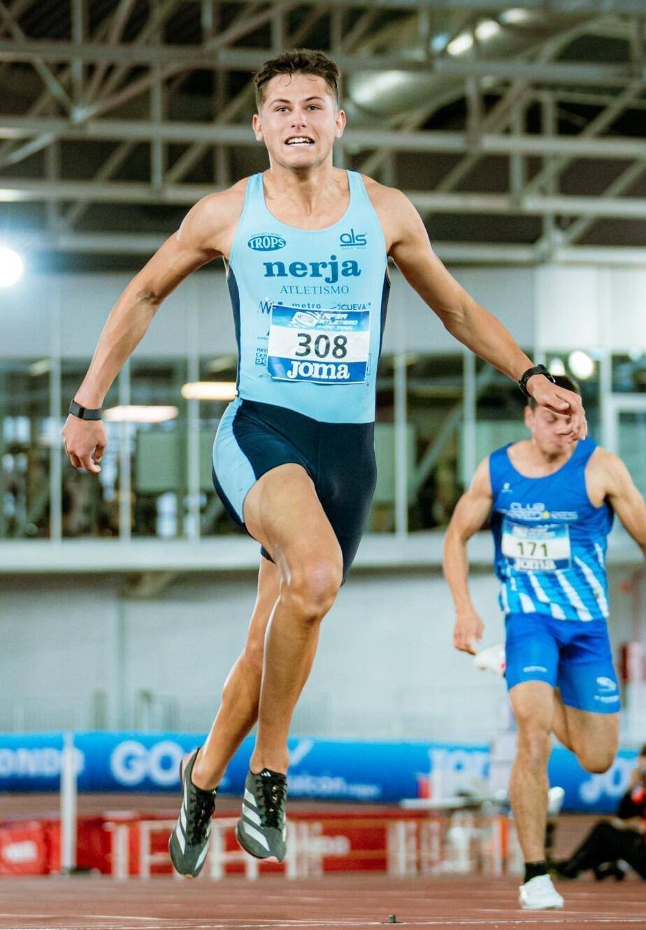 El atleta del Trops-Cueva de Nerja Salvador García, participó con la Selección Andaluza en el Campeonato de España por autonomías