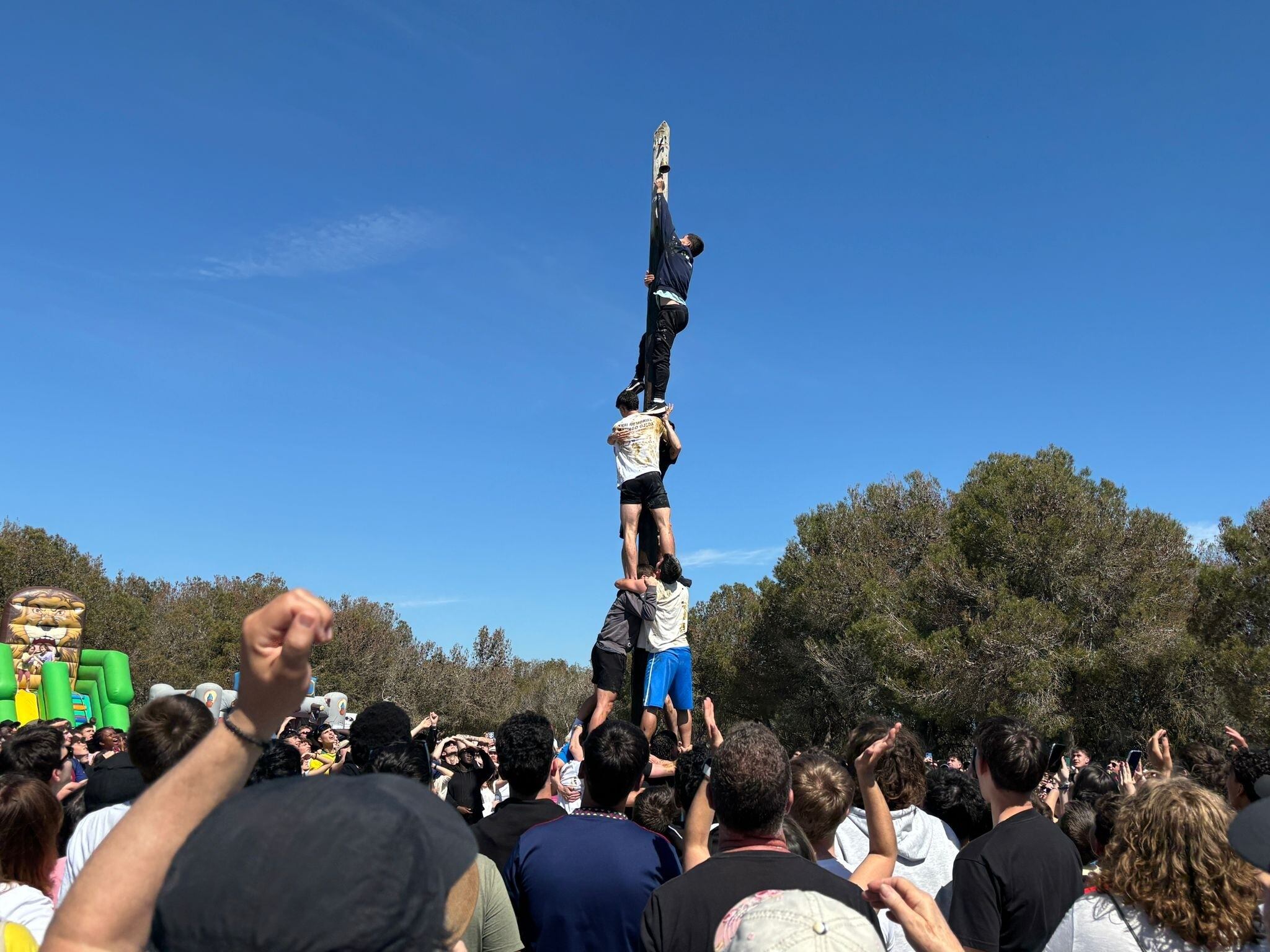 Multitudinaria romería de Lunes de Pascua en Binéfar. Foto: Ayuntamiento de Binéfar