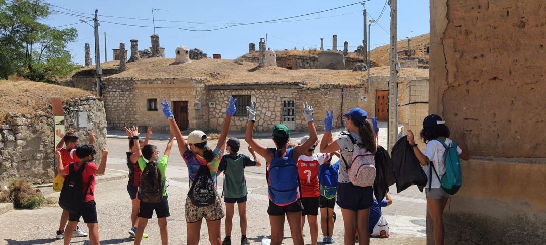 Talleres, deporte, medioambiente y naturaleza; completan la oferta estival para el público joven de la Diputación de Palencia que ha llegado a cerca de 700 personas