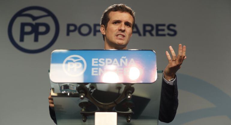 El vicesecretario de Comunicación del PP, Pablo Casado, durante la rueda de prensa 