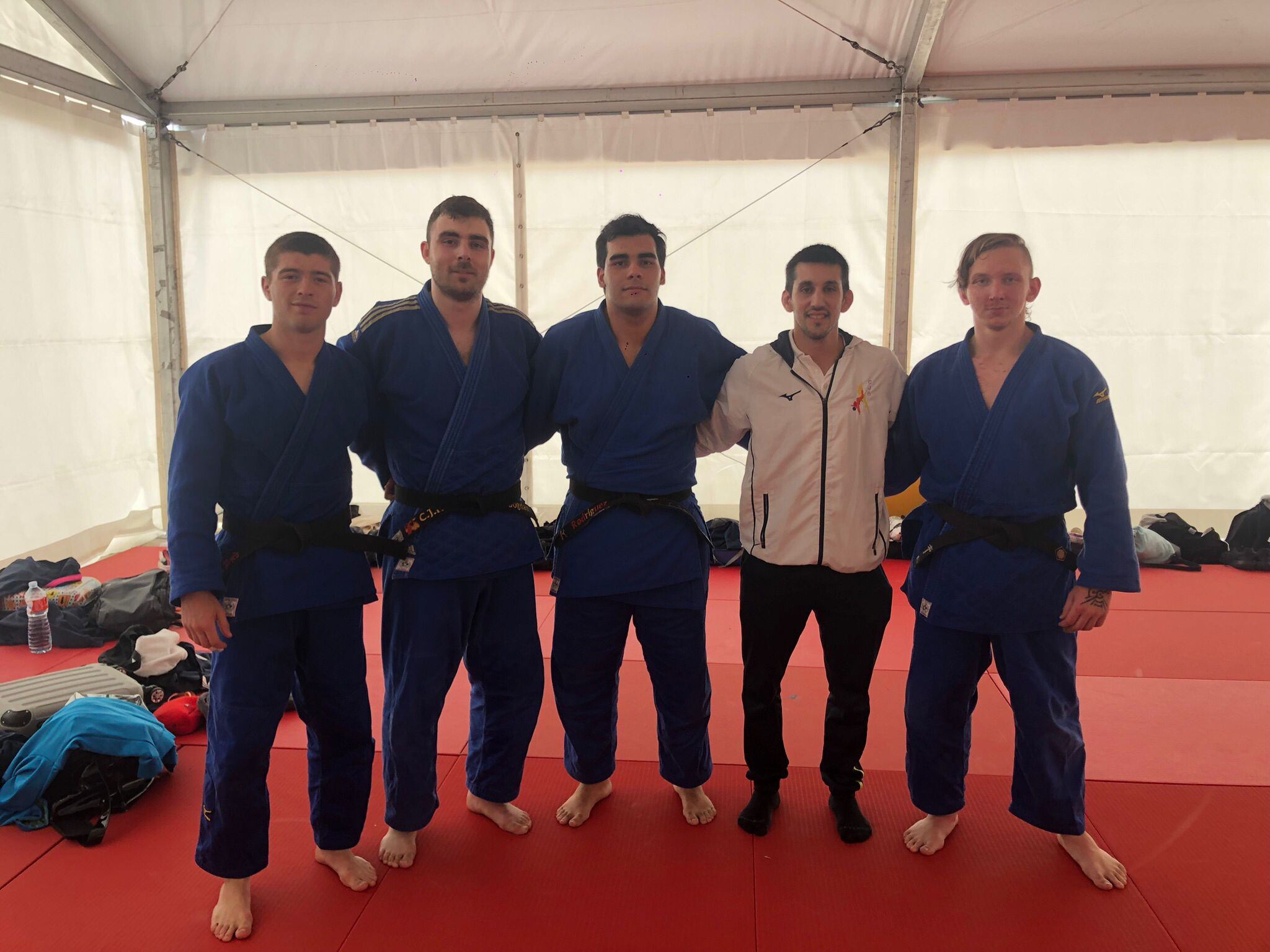 Equipo del Club Judo Binéfar