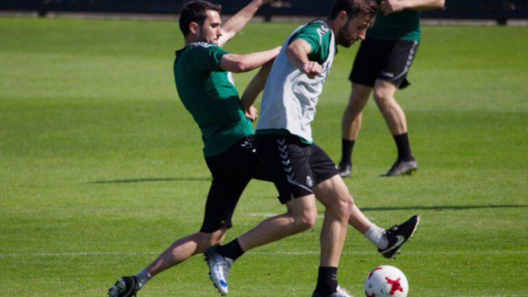 Antonio Tomás ha disputado esta temporada 22 partidos, 21 de titular.