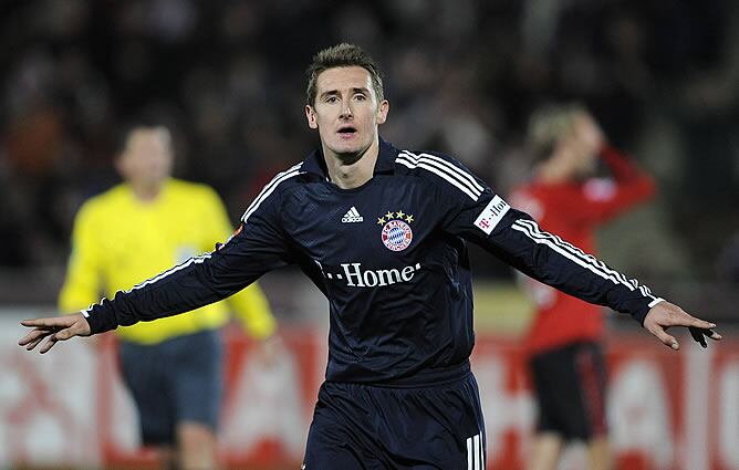 Miroslav Klose anotó el segundo gol del Bayern ante el Leverkusen