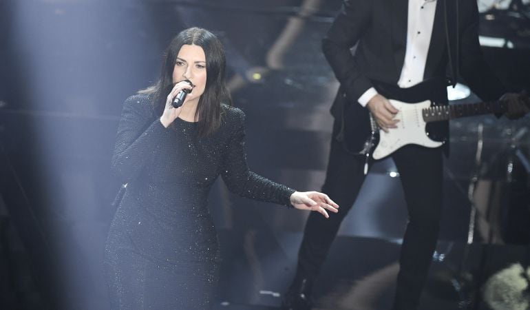 Laura Pausini ha alcanzado lo más alto de las listas italianas y españolas desde hace un cuarto de siglo