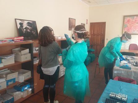 Imagen de un test de antígenos en el Recinto Ferial