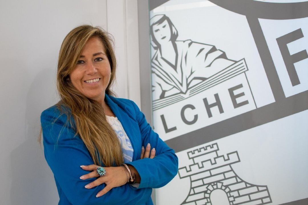 Patricia Rodríguez en las oficinas del estadio Martínez Valero