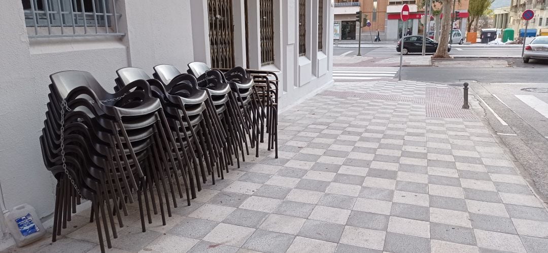 La patronal de hostelería ve poco factible que los establecimientos de la ciudad abran en nivel 3