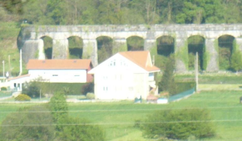 Acueducto de Santiurde de Toranzo, en Cantabria