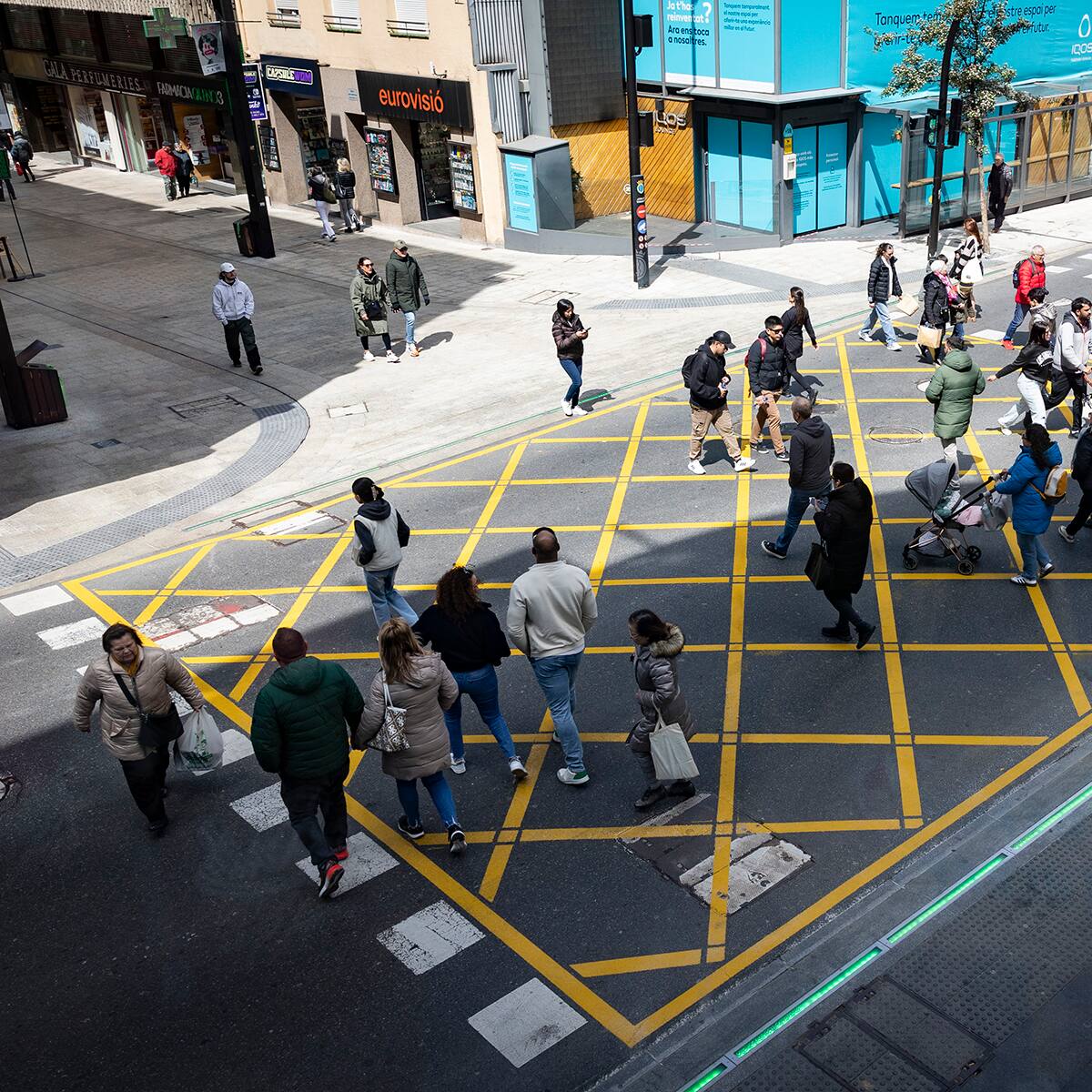 El tercer carril del carrer de la Unió estarà operatiu a finals d'abril