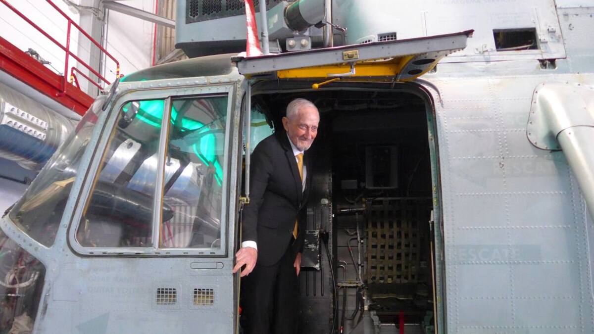 El hombre que puso la primera piedra del puente Carranza