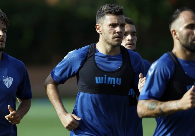 Gallar, Javi Jiménez y Álex Rico entrenan con el Málaga CF