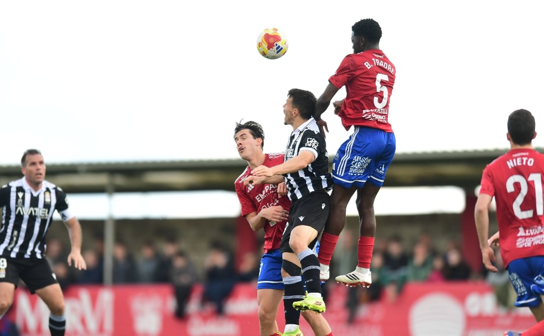 Imagen del encuentro entre el Tarazona y el Efesé