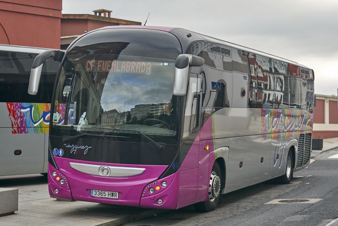 Autobús del Fuenlabrada en A Coruña el pasado mes de julio