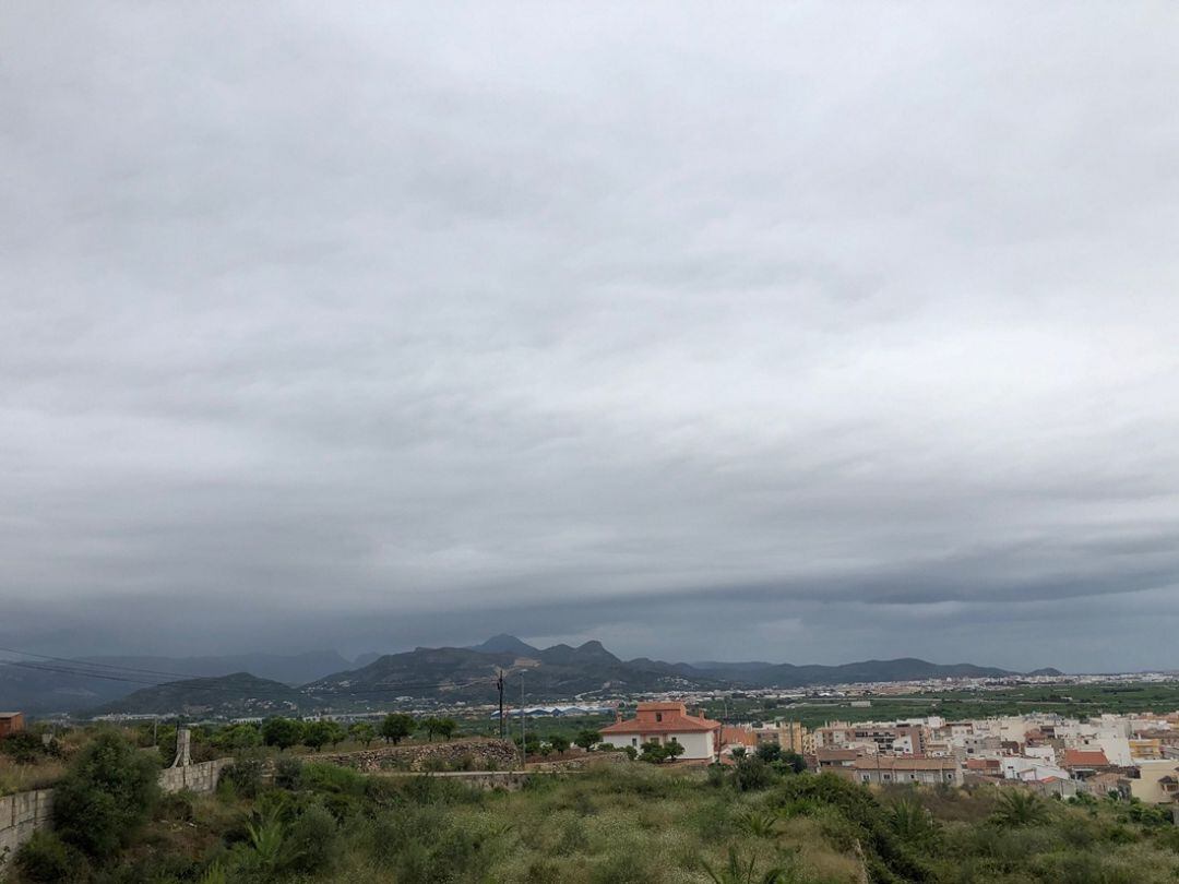 Nubes en el cielo de la Safor 