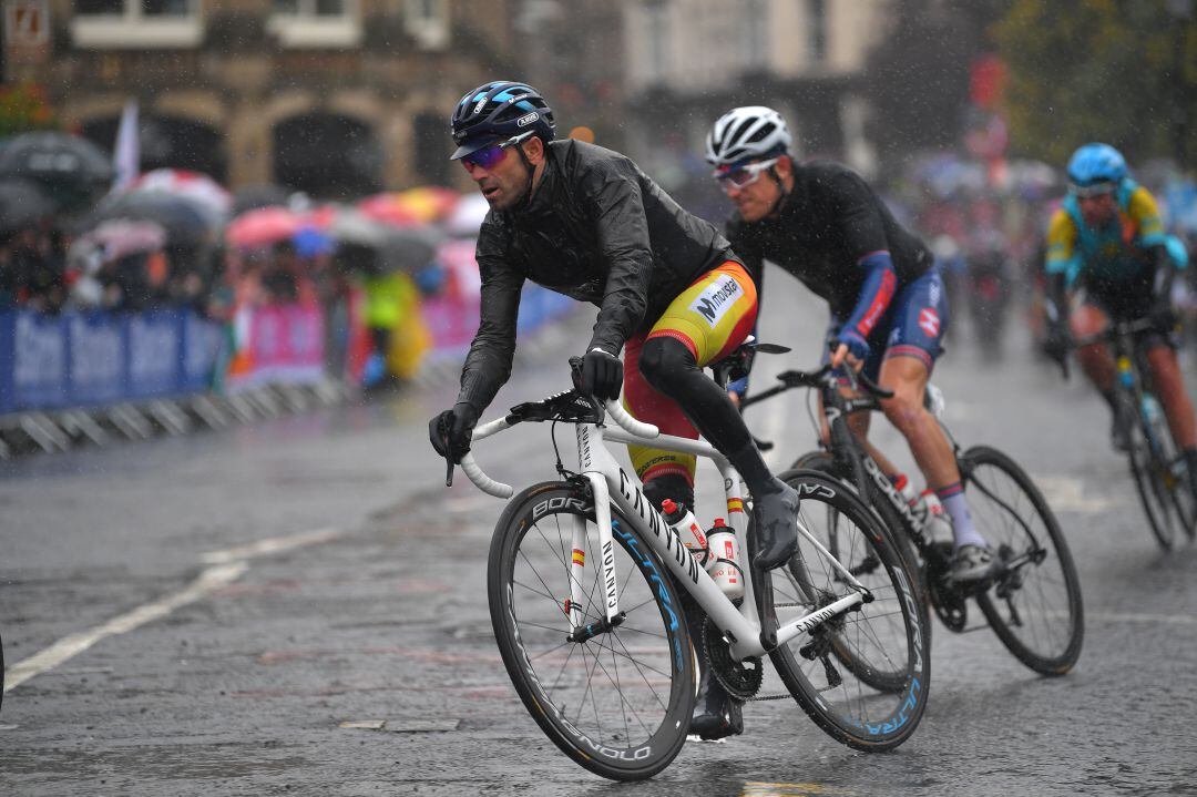 Alejandro Valverde, actual campeón del Mundo, no podrá revalidar el título