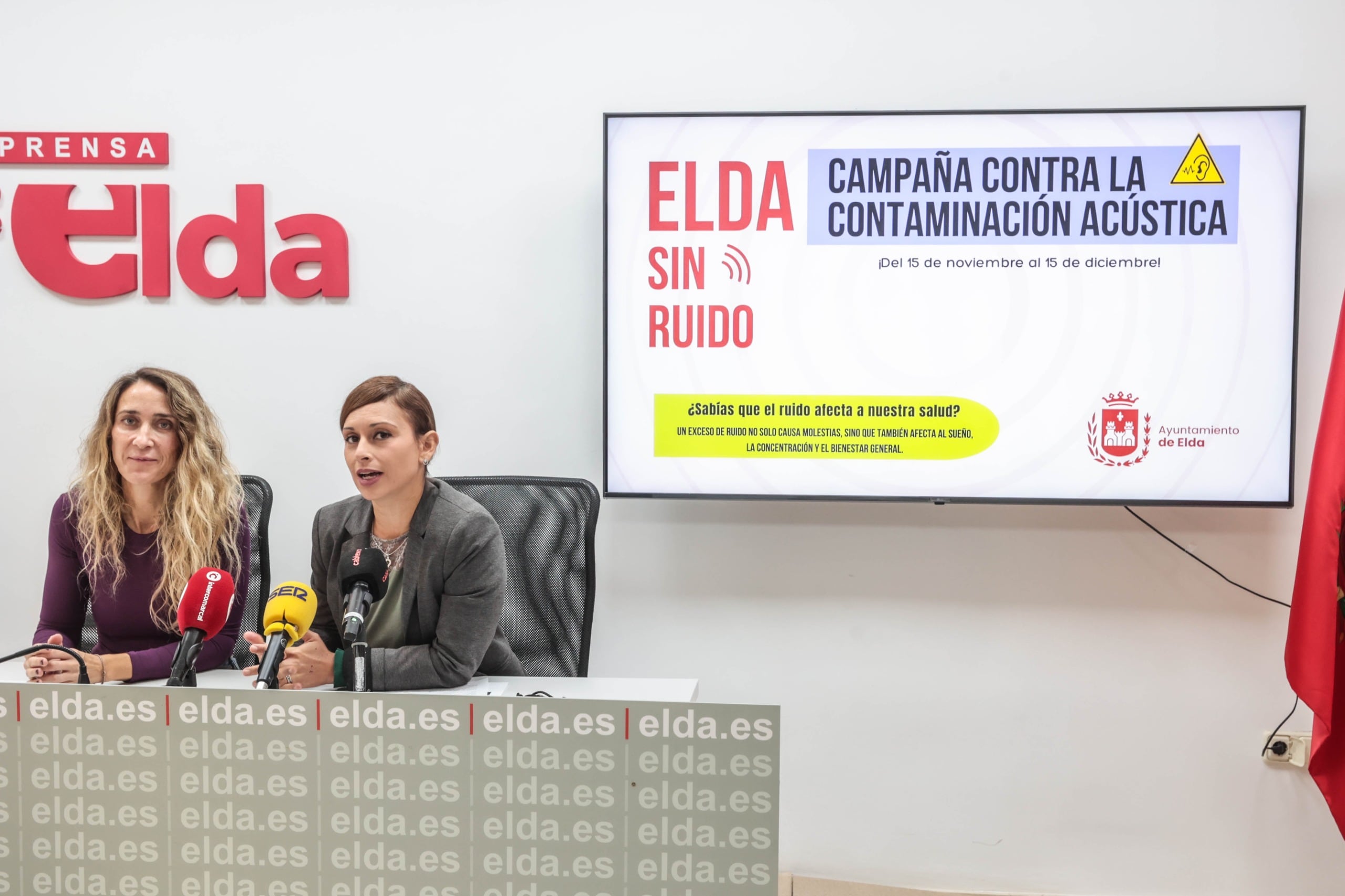 Cristina Rodríguez, edil de Medio Ambiente de Elda junto a Silvia Ibáñez, concejala de Seguridad Ciudadana de Elda