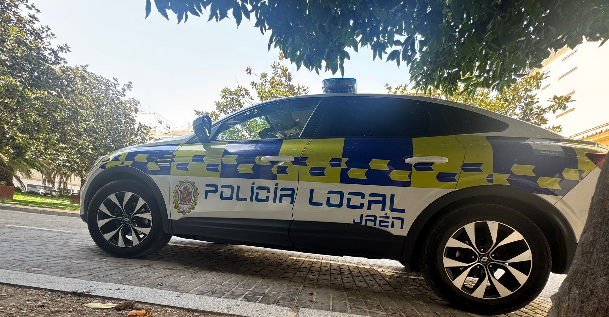 La Policía Local de Jaén intercepta a un taxi pirata