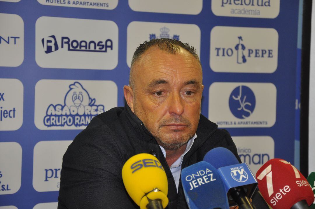 Josu Uribe, entrenador del Xerez DFC