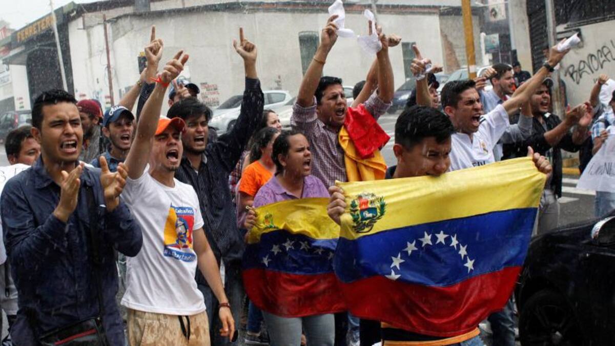 Movilizaciones contra Maduro por la sentencia del Tribunal Supremo