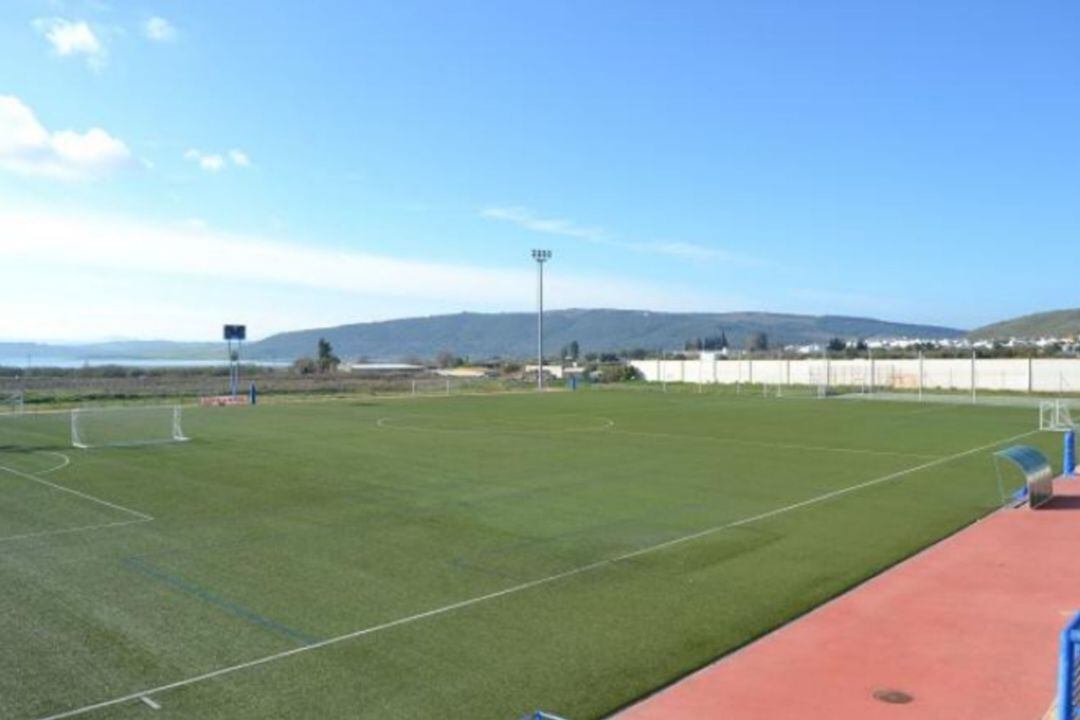 Campo municipal Luís Vega de Bornos