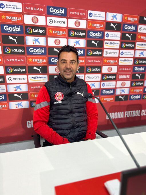 Míchel Sánchez, a la roda de premsa de Montilivi.