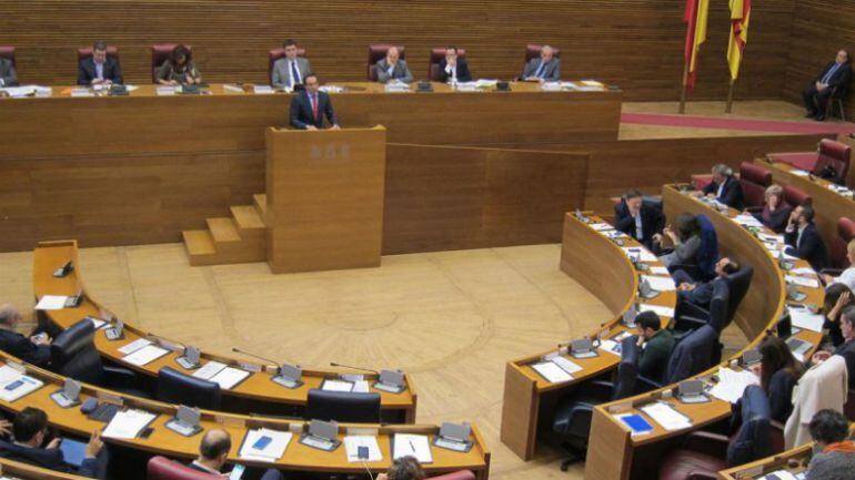 Pleno en les Corts Valencianes