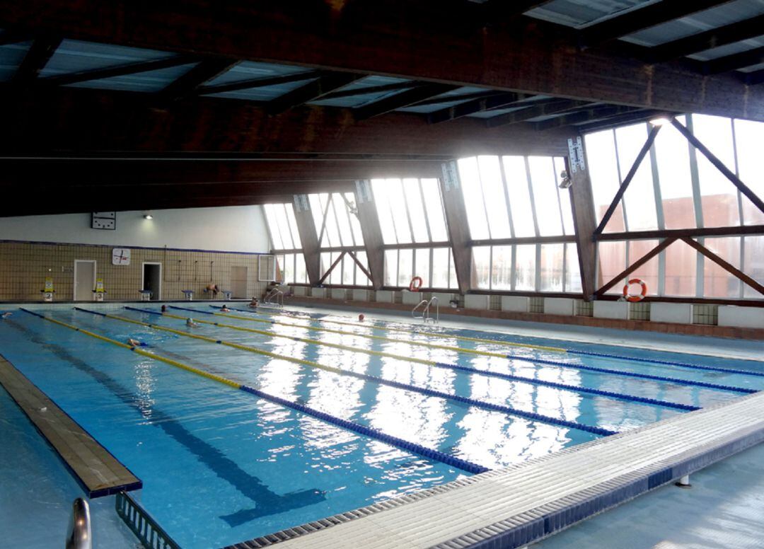 Piscina cubierta municipal