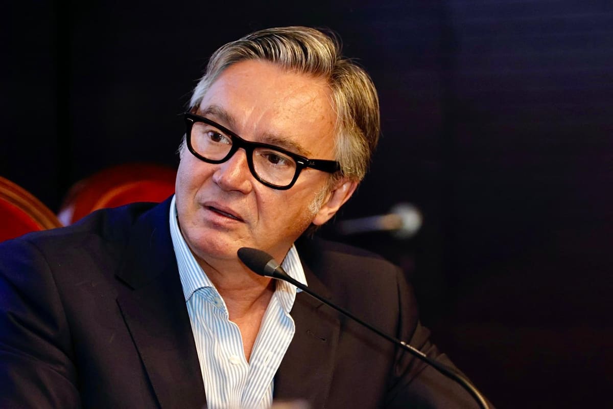 En las vísperas del inicio de la campaña electoral, el candidato de Vox a la presidencia de la Junta de Andalucía, participa en el Encuentro SER celebrado en el salón de actos de la Cámara de Comercio de Sevilla