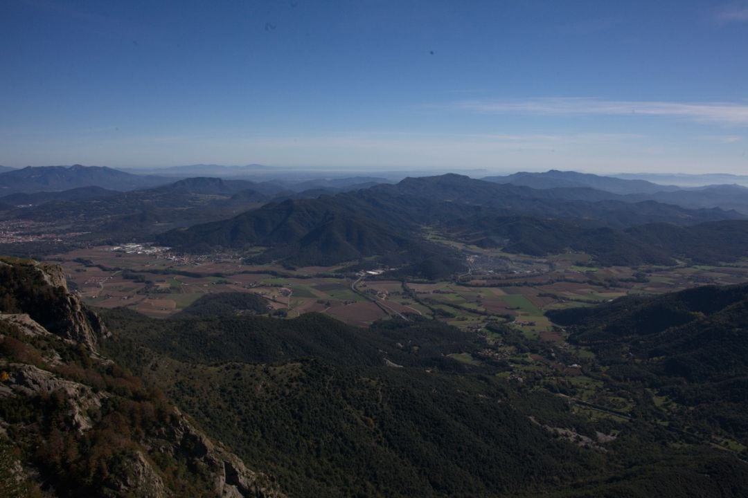 La Vall d&#039;en Bas, vista des del Puigsacalm