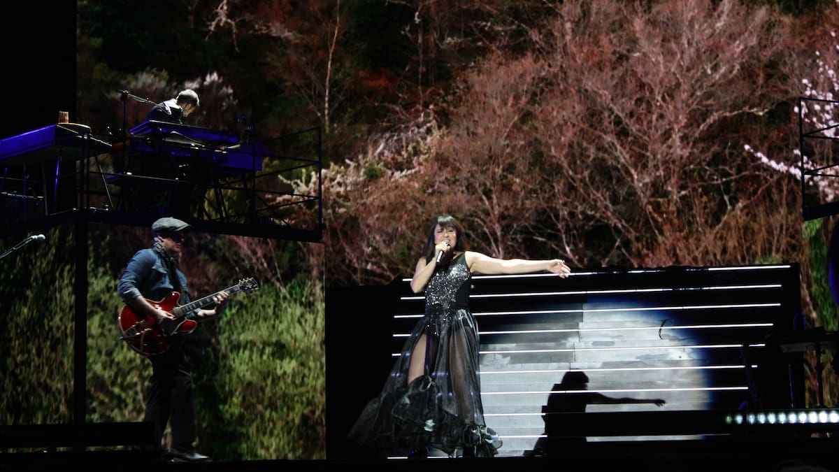 Amaral pospone su concierto en San Sebastián debido a una lesión muscular de su guitarrista, Juan Aguirre