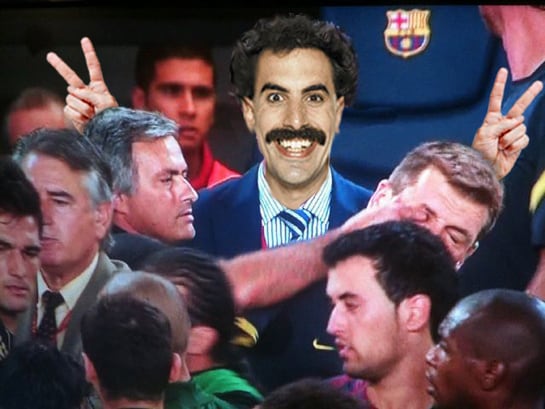 #eldelbigote, caracterizado como Borat