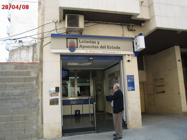 Imatge d'arxiu de l'Administració La Milagrosa d'Albaida