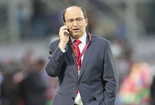 FLORENCE, ITALY - MAY 14: Pepe Castro president of FC Sevilla during the UEFA Europa League Semi Final match between ACF Fiorentina and FC Sevilla on May 14, 2015 in Florence, Italy. (Photo by Gabriele Maltinti/Getty Images)