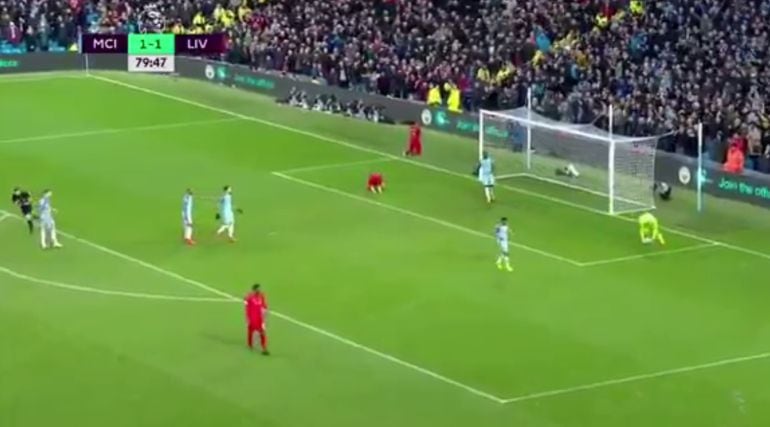 Lallana, desesperado tras fallar un gol cantado