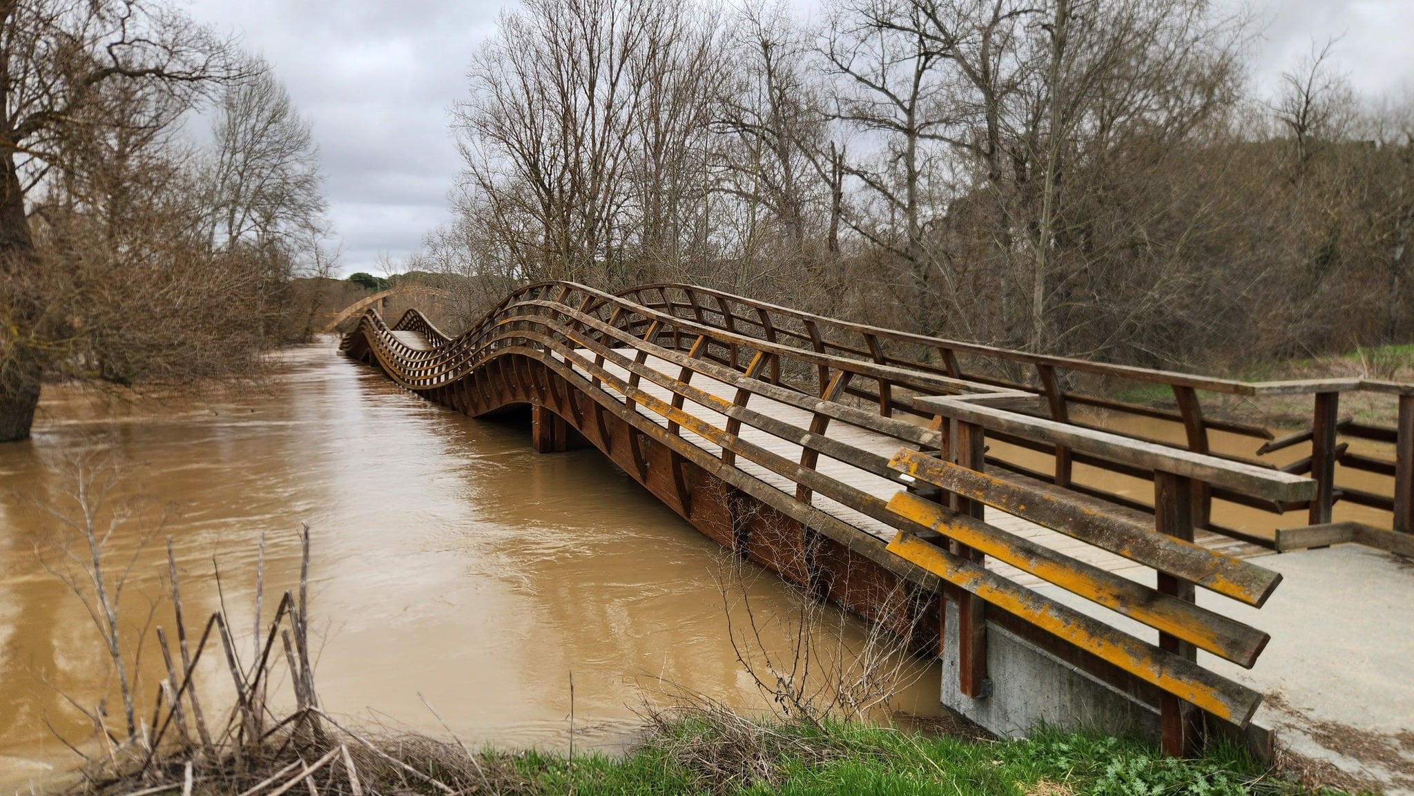 Pasarela cercana a la desembocadura del Duratón en el Duero