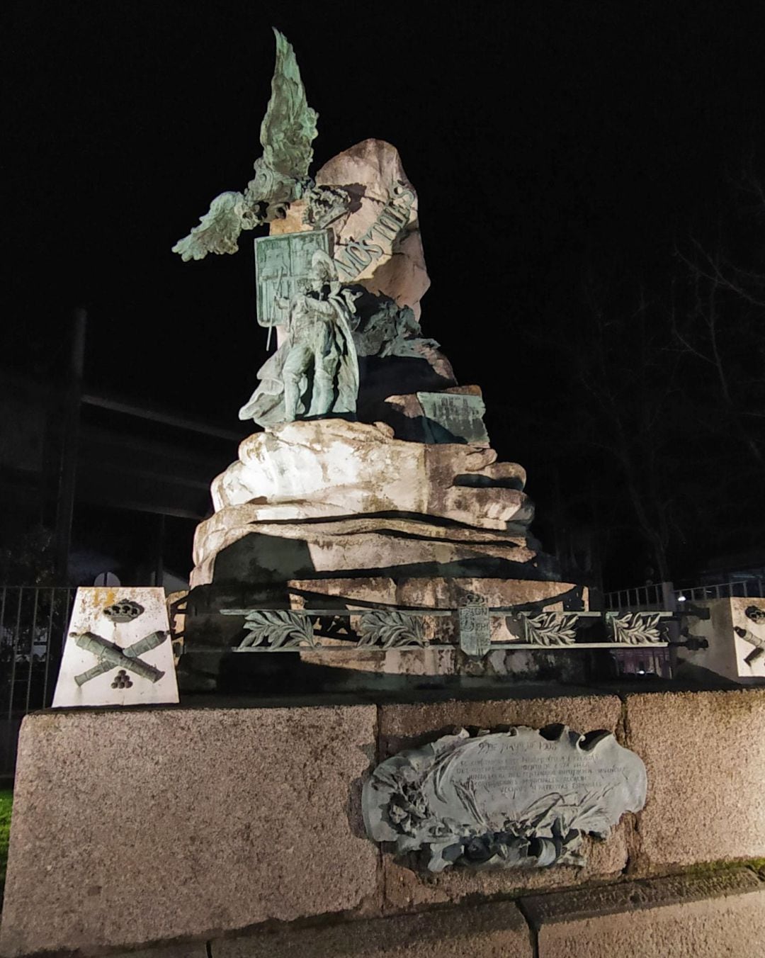 Estatua de Andr&eacute;s Torrej&oacute;n en M&oacute;stoles