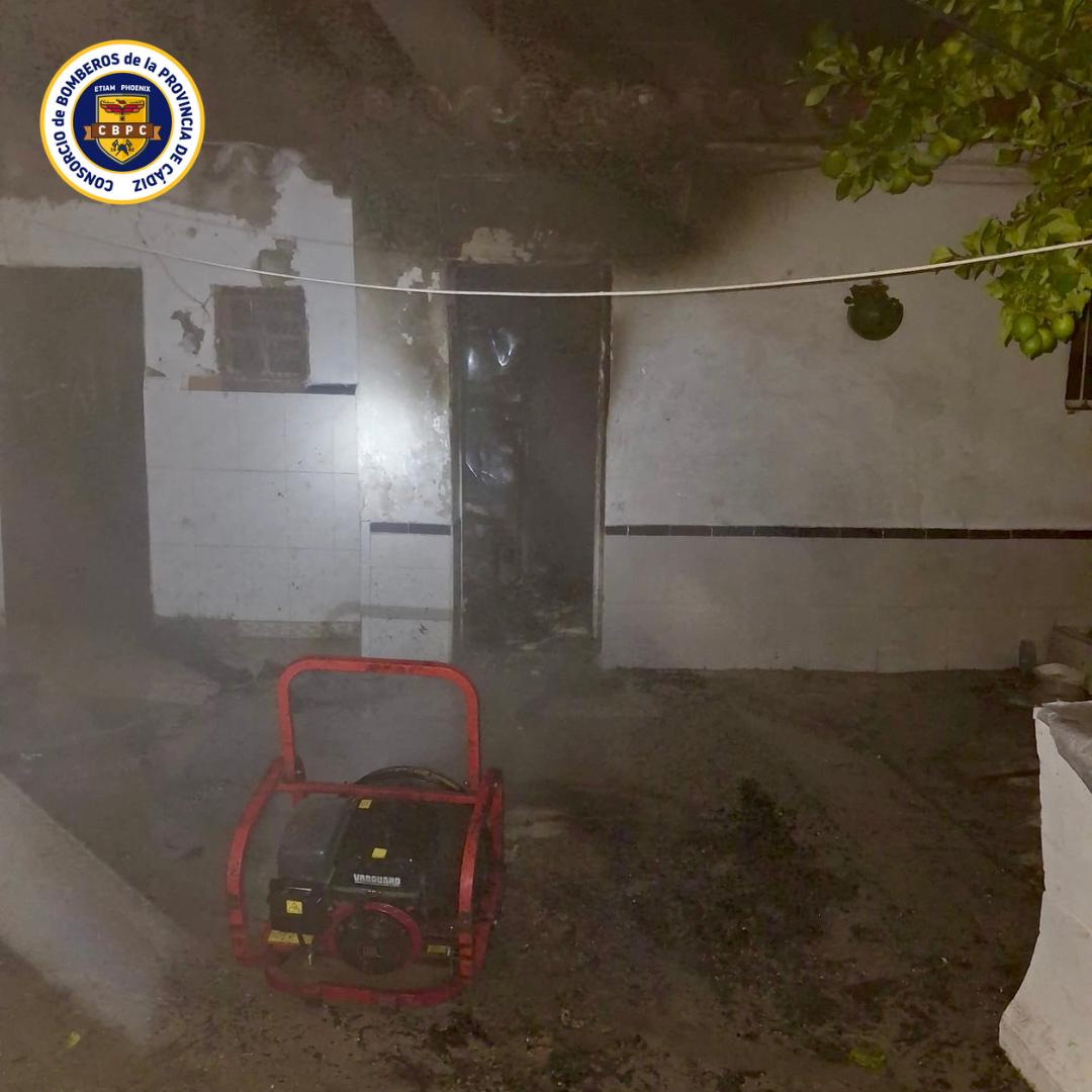 Incendio en una vivienda de la calle Cantarería