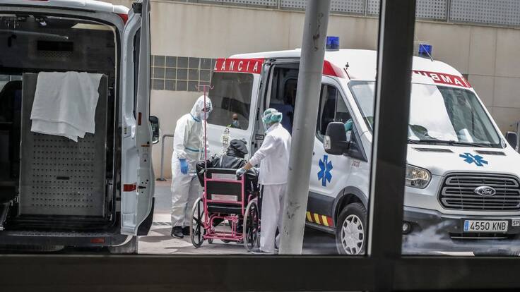 La oscura guerra de las comisiones de investigación sobre las residencias en los parlamentos autonómicos